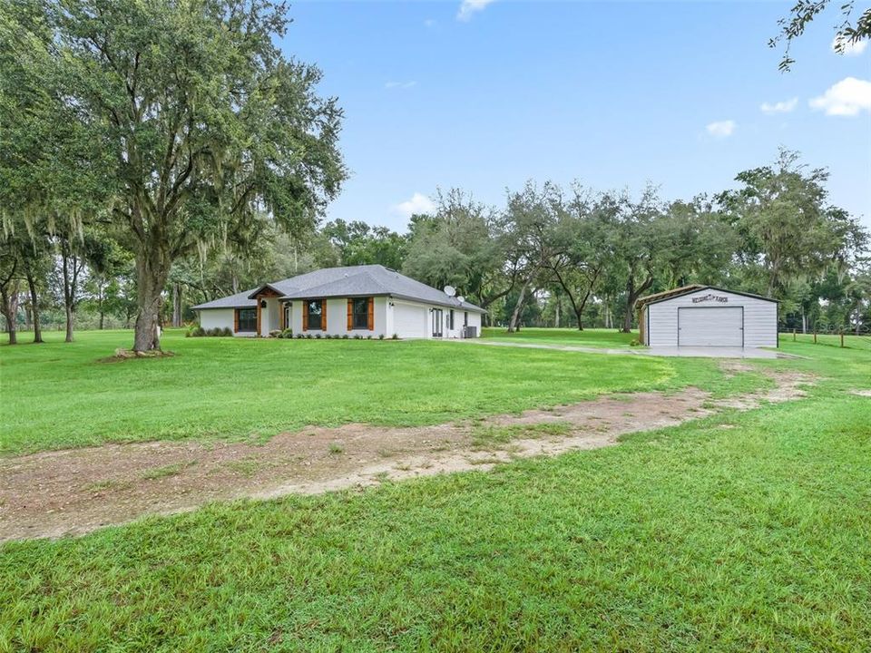 For Sale: $1,220,000 (3 beds, 2 baths, 2245 Square Feet)