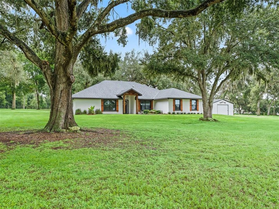 For Sale: $1,220,000 (3 beds, 2 baths, 2245 Square Feet)