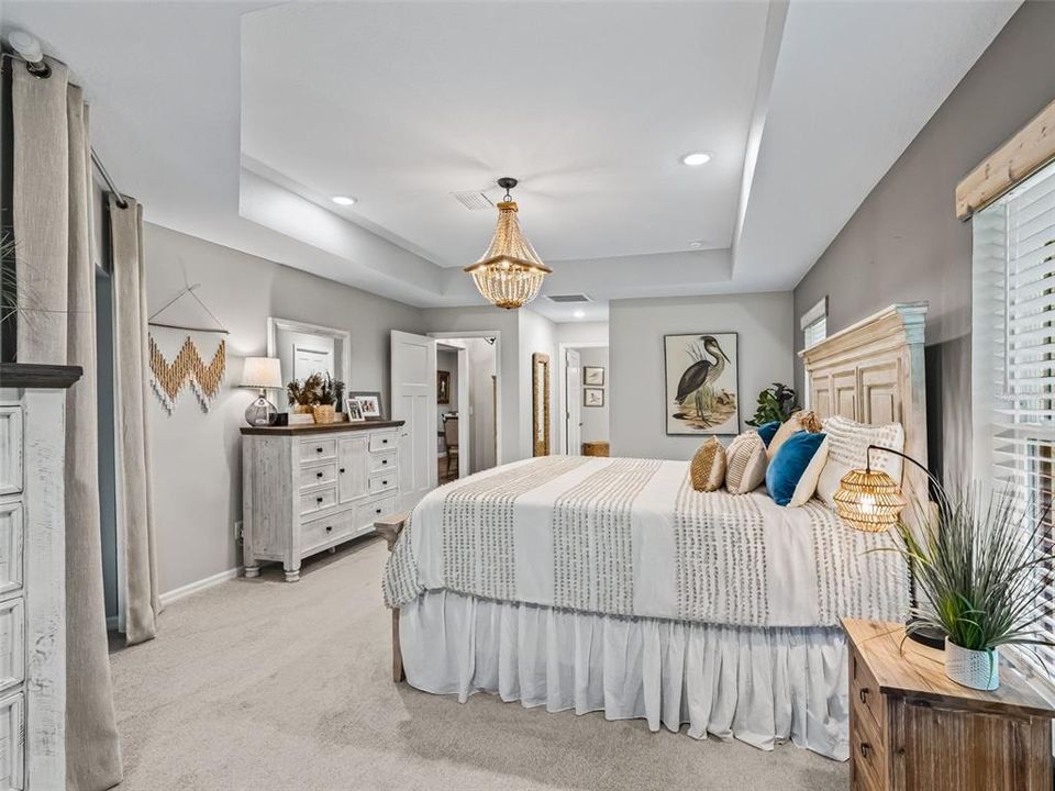 For Sale: $1,220,000 (3 beds, 2 baths, 2245 Square Feet)