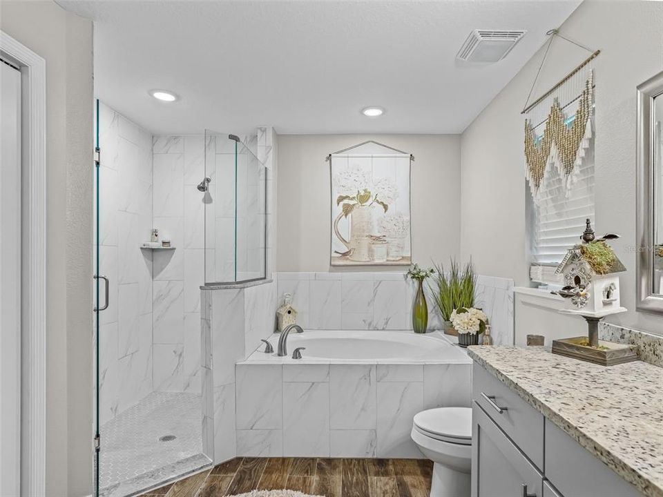 For Sale: $1,220,000 (3 beds, 2 baths, 2245 Square Feet)