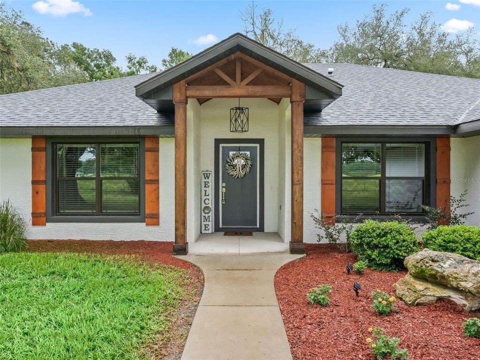 For Sale: $1,220,000 (3 beds, 2 baths, 2245 Square Feet)