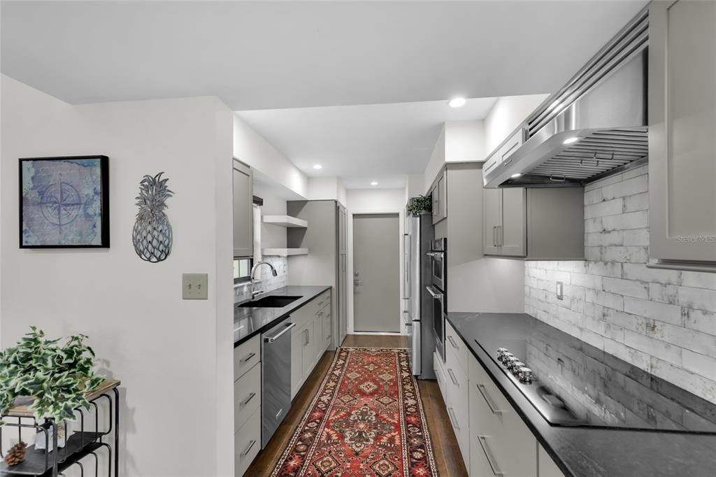 На продажу: $475,000 (3 спален, 3 ванн, 2201 Квадратных фут)