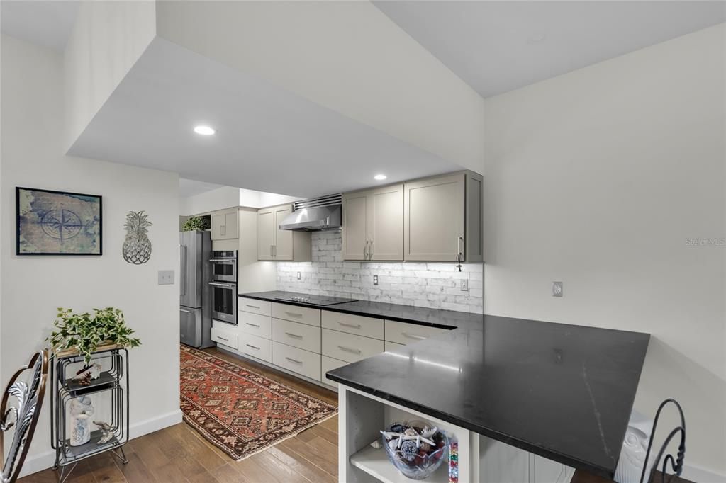 На продажу: $475,000 (3 спален, 3 ванн, 2201 Квадратных фут)