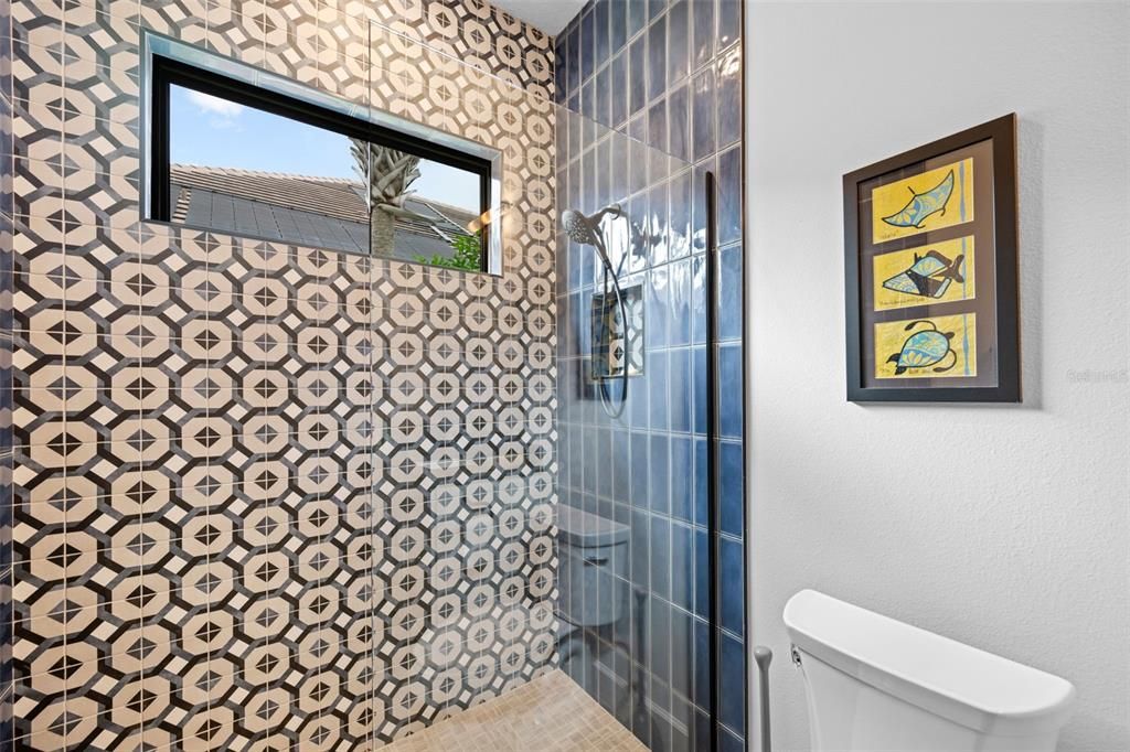 For Sale: $2,100,000 (4 beds, 3 baths, 3590 Square Feet)