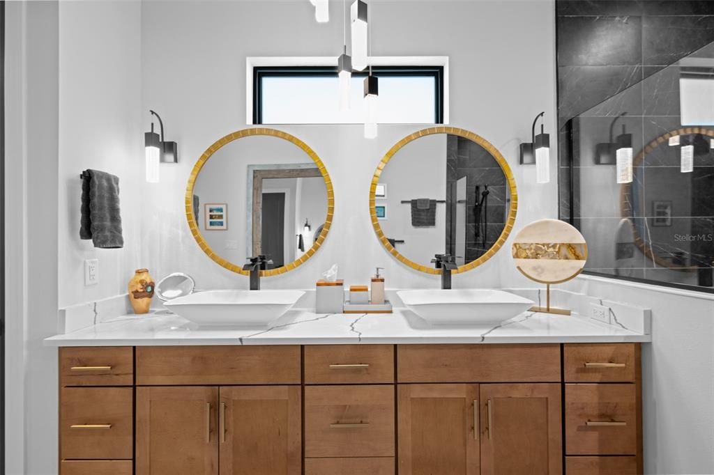 For Sale: $2,100,000 (4 beds, 3 baths, 3590 Square Feet)