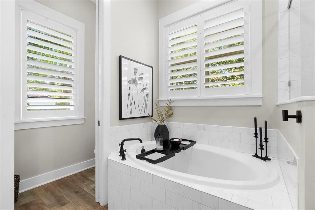 待售: $849,900 (3 贝兹, 2 浴室, 2766 平方英尺)