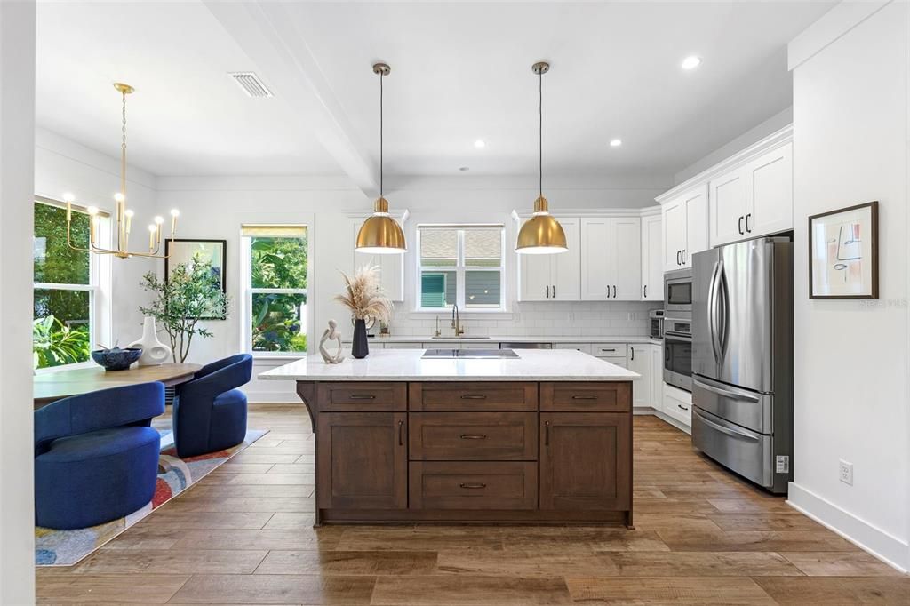 待售: $849,900 (3 贝兹, 2 浴室, 2766 平方英尺)