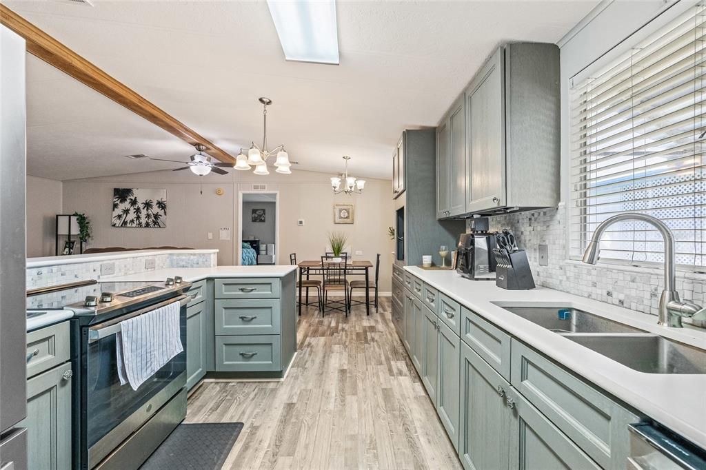 待售: $219,500 (3 贝兹, 2 浴室, 1152 平方英尺)