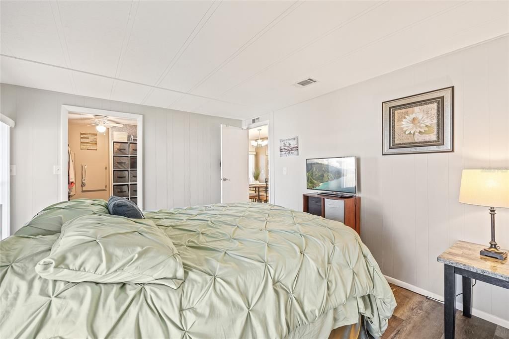 待售: $219,500 (3 贝兹, 2 浴室, 1152 平方英尺)