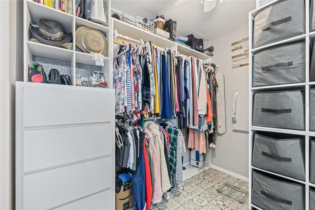 待售: $219,500 (3 贝兹, 2 浴室, 1152 平方英尺)