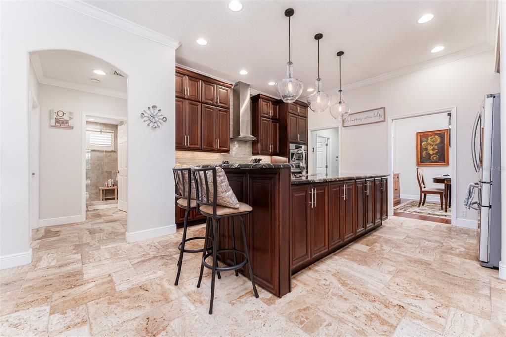 En Venta: $925,000 (4 camas, 3 baños, 3154 Pies cuadrados)