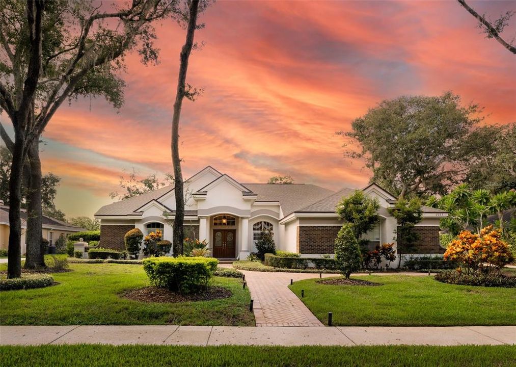 En Venta: $925,000 (4 camas, 3 baños, 3154 Pies cuadrados)