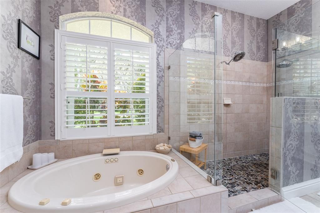 En Venta: $925,000 (4 camas, 3 baños, 3154 Pies cuadrados)