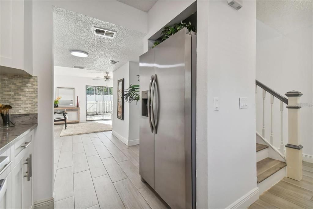 На продажу: $185,000 (2 спален, 1 ванн, 1032 Квадратных фут)