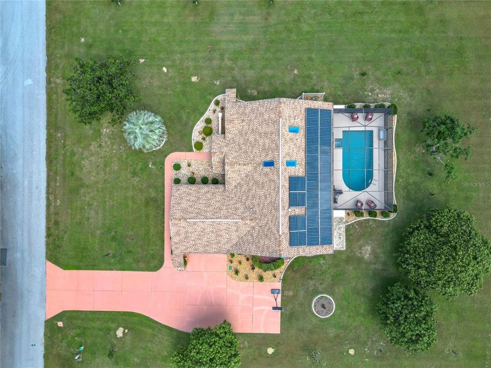 Activo con contrato: $374,000 (3 camas, 2 baños, 1651 Pies cuadrados)