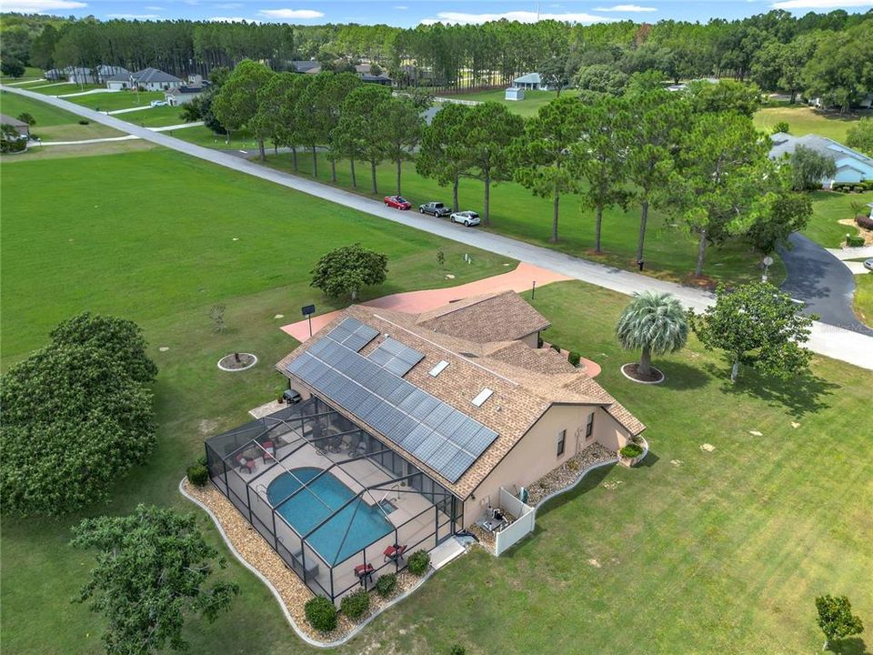 Activo con contrato: $374,000 (3 camas, 2 baños, 1651 Pies cuadrados)