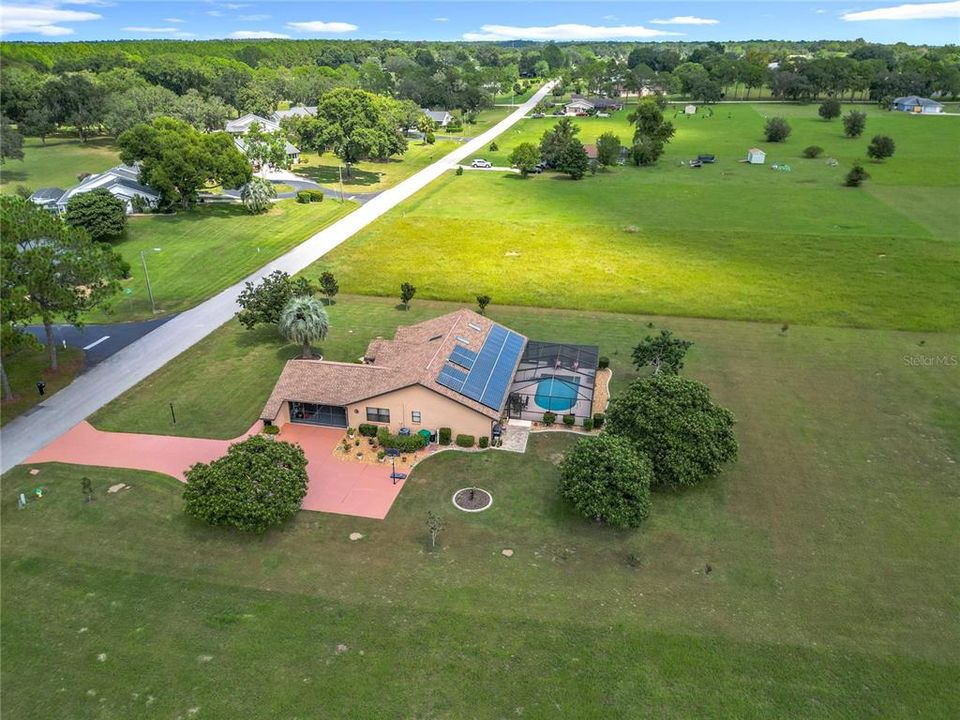 Activo con contrato: $374,000 (3 camas, 2 baños, 1651 Pies cuadrados)