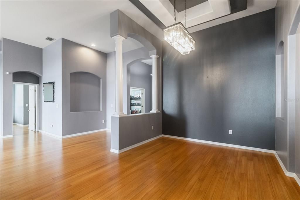 Active With Contract: $854,800 (4 beds, 3 baths, 2865 Square Feet)