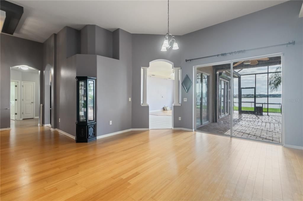 Active With Contract: $854,800 (4 beds, 3 baths, 2865 Square Feet)