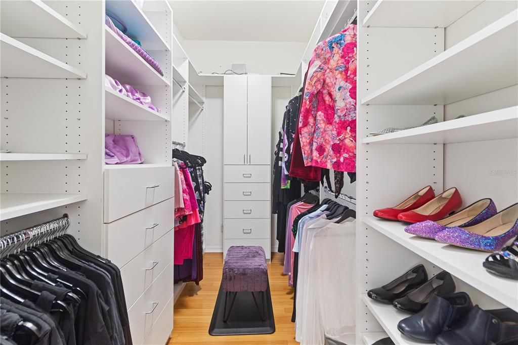 Active With Contract: $854,800 (4 beds, 3 baths, 2865 Square Feet)