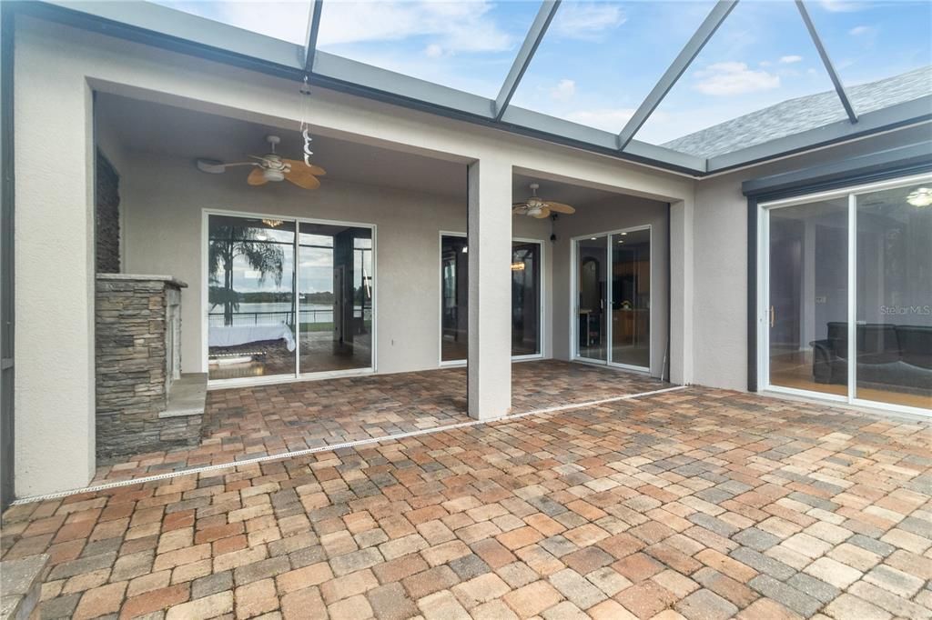 Active With Contract: $854,800 (4 beds, 3 baths, 2865 Square Feet)