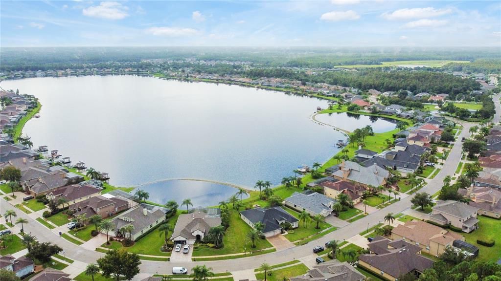 Active With Contract: $854,800 (4 beds, 3 baths, 2865 Square Feet)