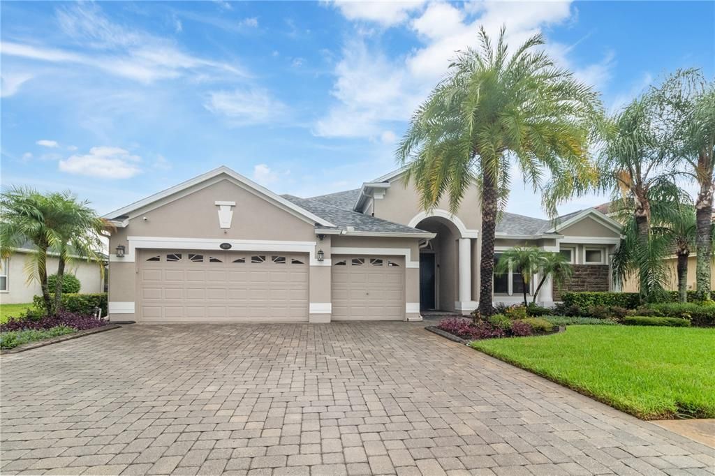 Active With Contract: $854,800 (4 beds, 3 baths, 2865 Square Feet)