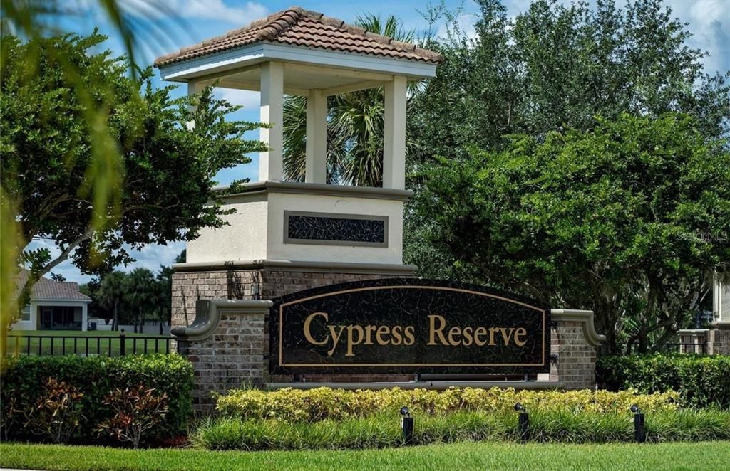 For Sale: $470,000 (4 beds, 2 baths, 2287 Square Feet)