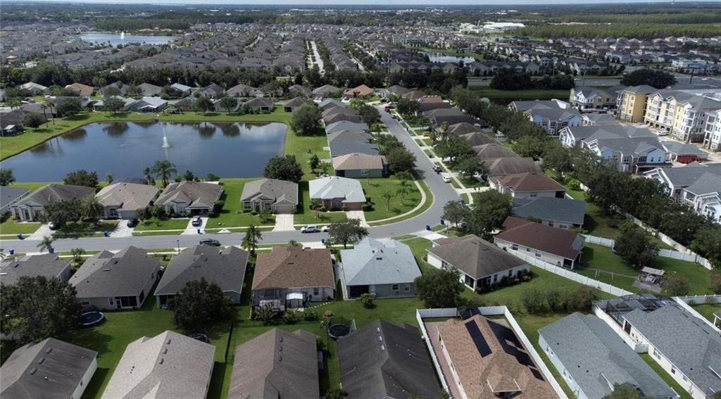 For Sale: $470,000 (4 beds, 2 baths, 2287 Square Feet)