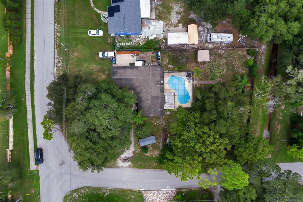 Под контрактом: $395,000 (3 спален, 2 ванн, 1176 Квадратных фут)