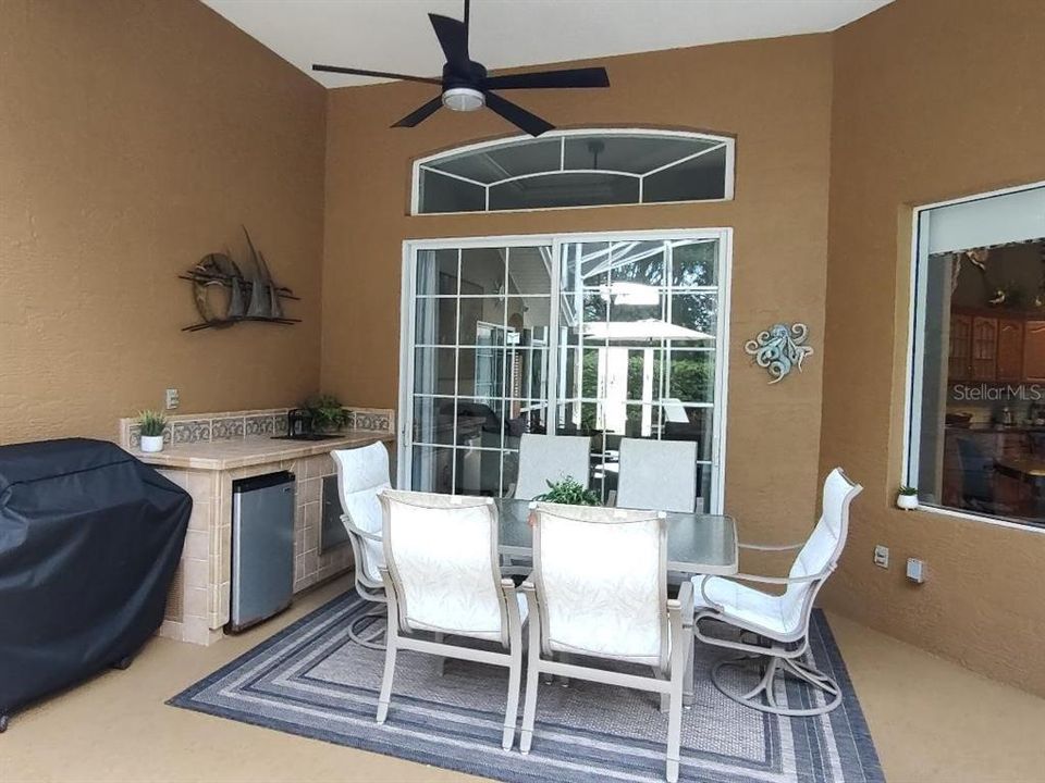 待售: $735,900 (4 贝兹, 2 浴室, 2344 平方英尺)