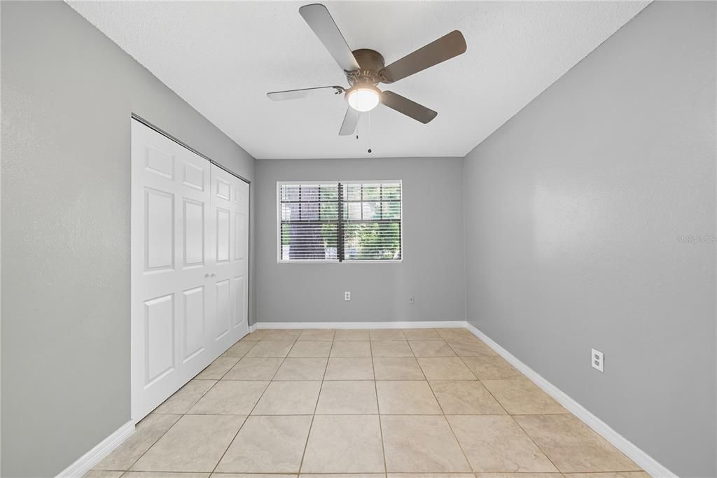 For Sale: $140,000 (2 beds, 1 baths, 899 Square Feet)