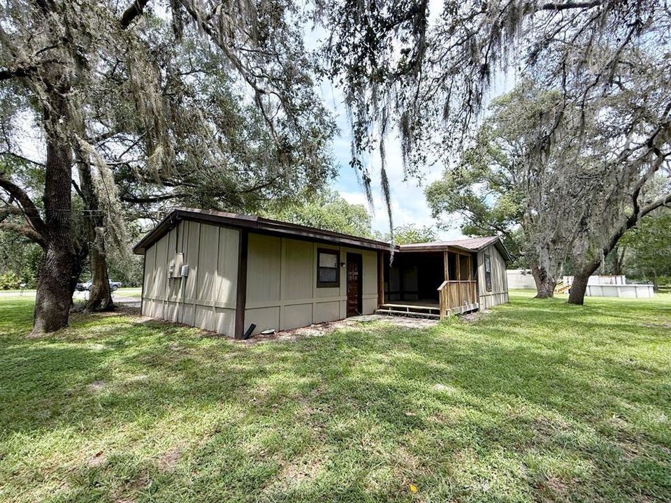 待售: $249,900 (3 贝兹, 2 浴室, 1152 平方英尺)