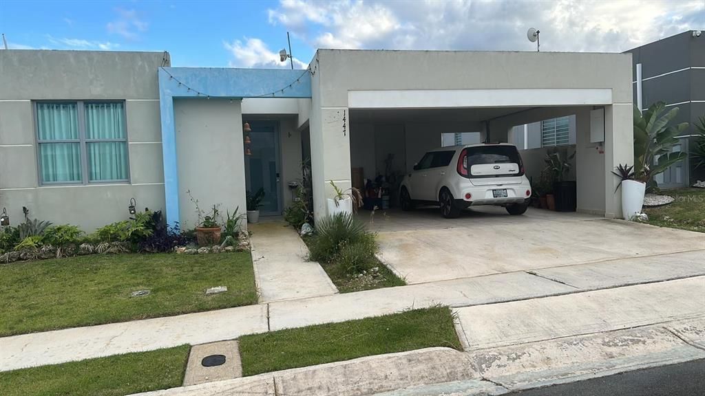 待售: $275,000 (3 贝兹, 2 浴室, 0 平方英尺)