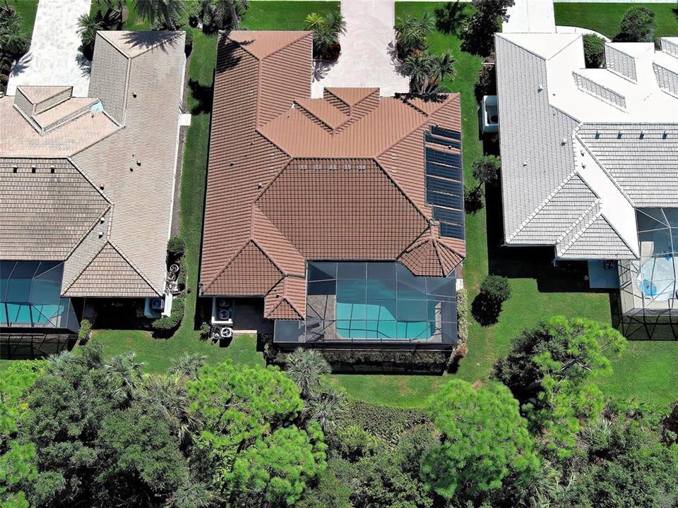 Activo con contrato: $724,000 (3 camas, 2 baños, 3041 Pies cuadrados)