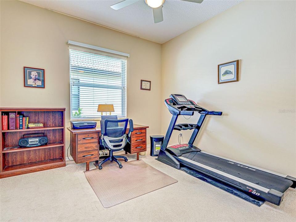 Activo con contrato: $724,000 (3 camas, 2 baños, 3041 Pies cuadrados)