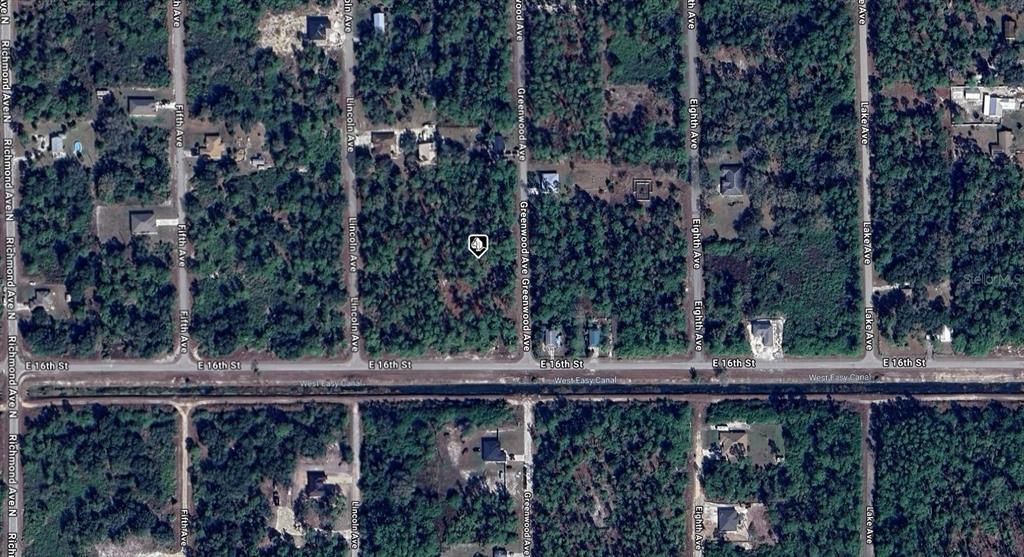 На продажу: $34,900 (0.50 acres)