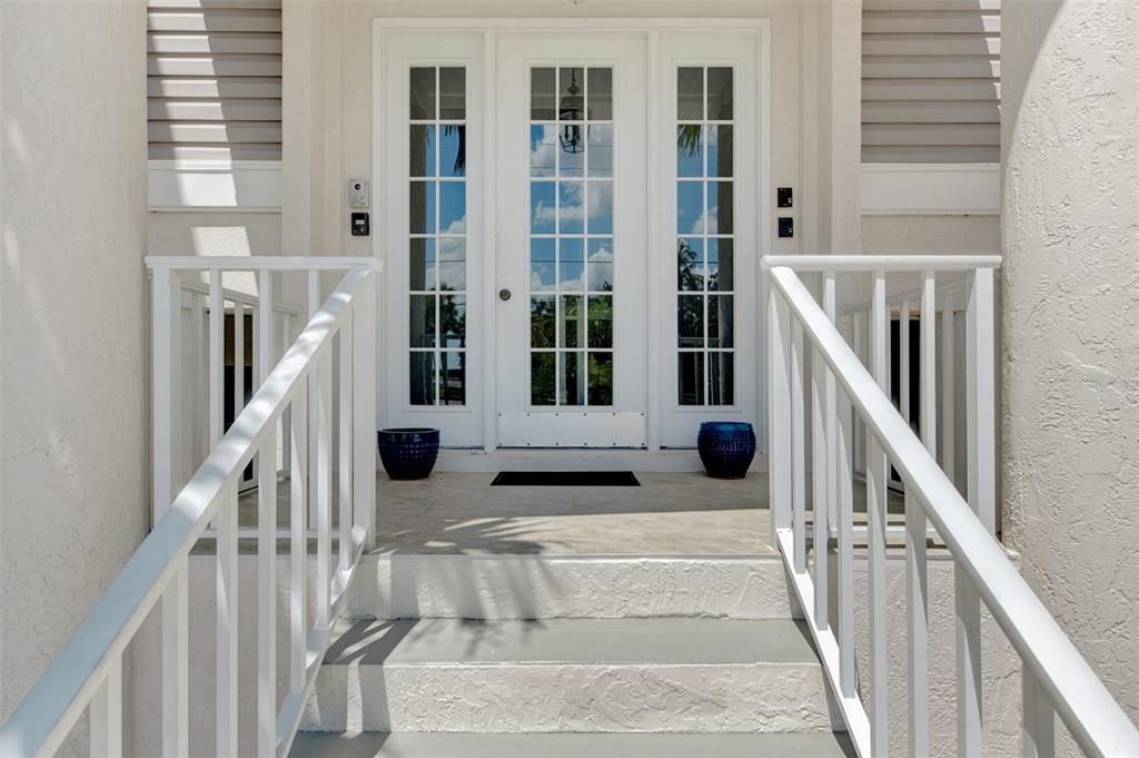 На продажу: $550,000 (2 спален, 2 ванн, 1322 Квадратных фут)