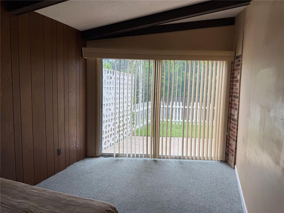 出租: $1,800 (2 贝兹, 2 浴室, 1418 平方英尺)