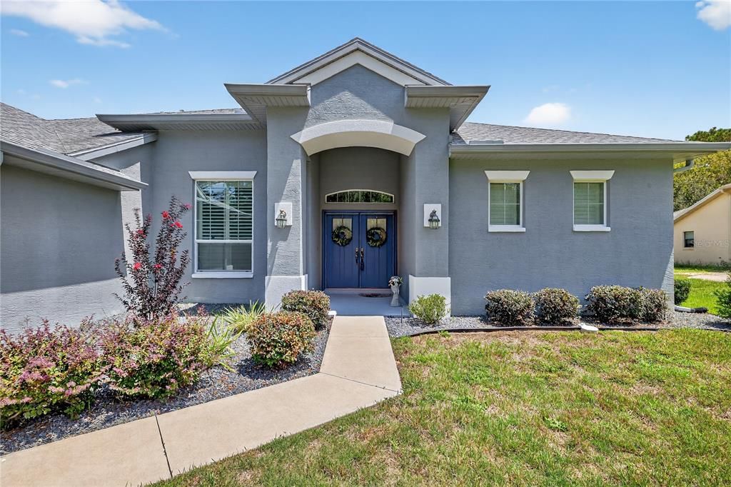 Active With Contract: $384,900 (3 beds, 2 baths, 2053 Square Feet)