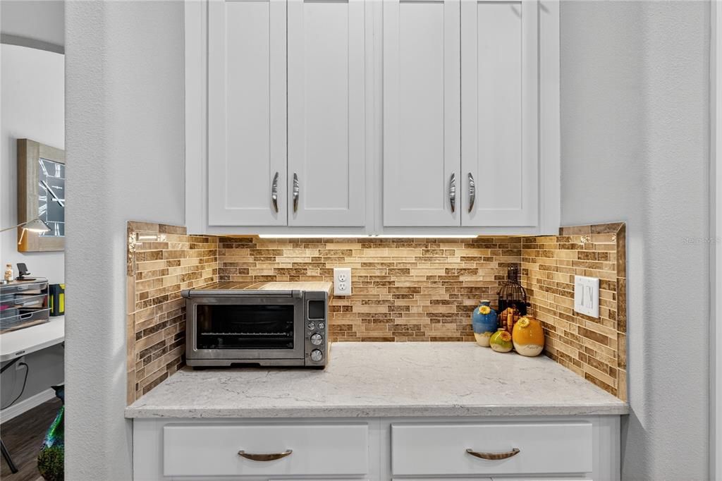 Active With Contract: $384,900 (3 beds, 2 baths, 2053 Square Feet)