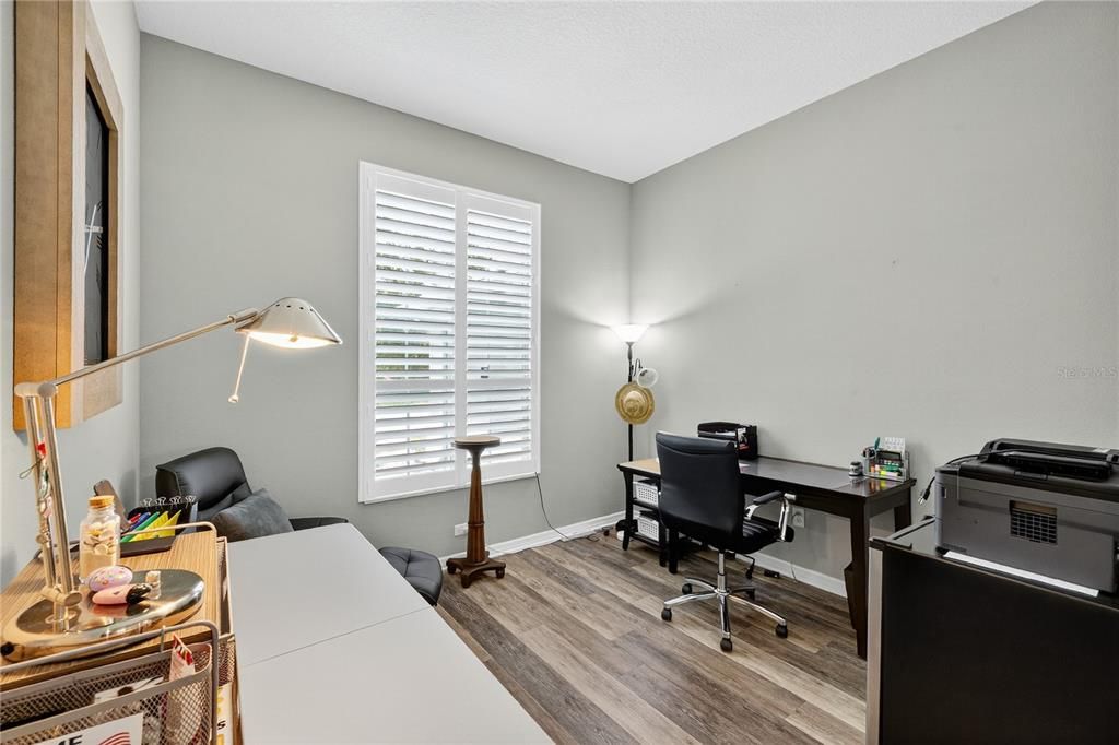 Active With Contract: $384,900 (3 beds, 2 baths, 2053 Square Feet)