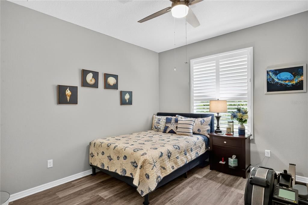 Active With Contract: $384,900 (3 beds, 2 baths, 2053 Square Feet)