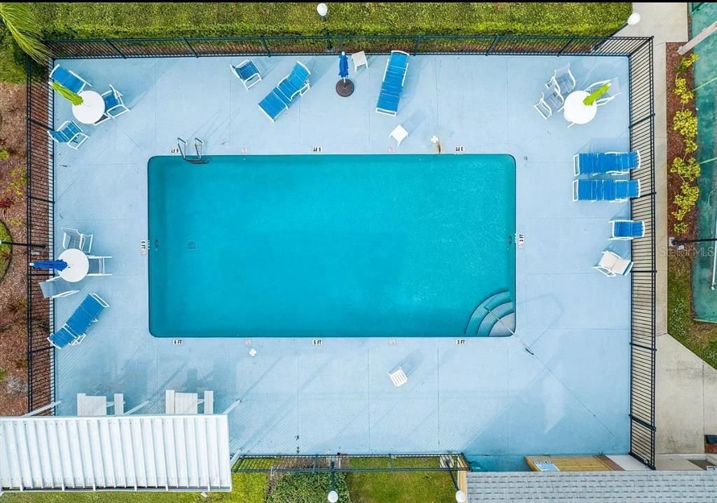 For Sale: $300,000 (3 beds, 2 baths, 1044 Square Feet)