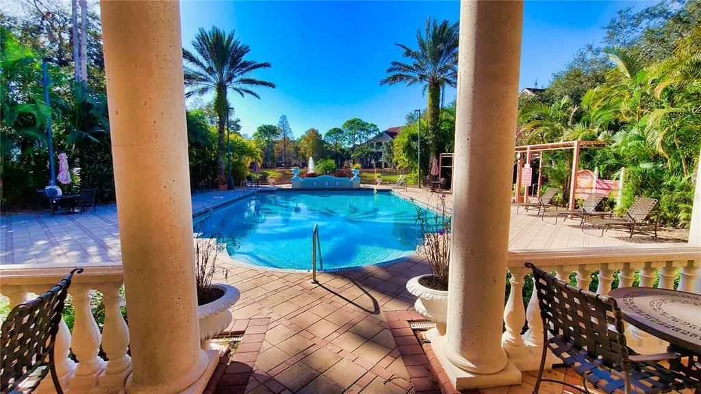 Active With Contract: $1,900 (2 beds, 2 baths, 1209 Square Feet)