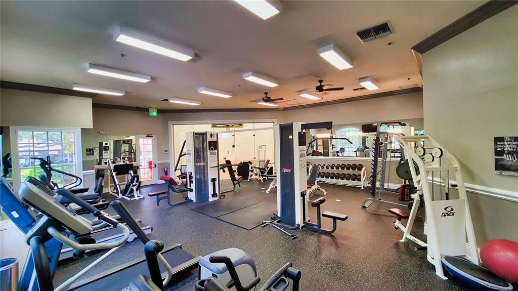 Active With Contract: $1,900 (2 beds, 2 baths, 1209 Square Feet)