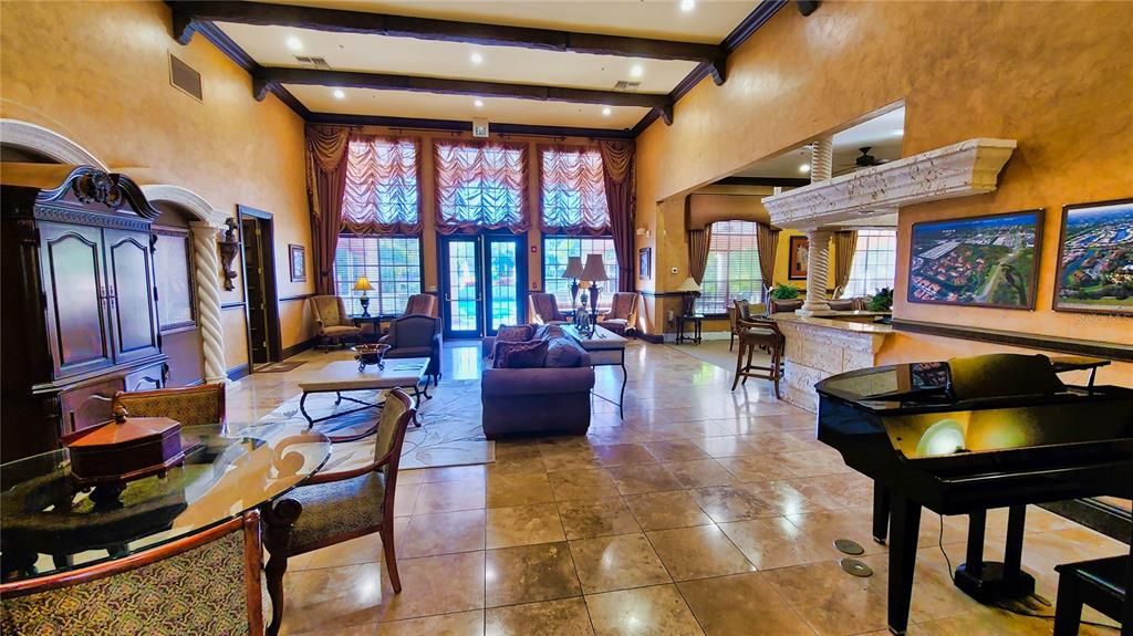 Active With Contract: $1,900 (2 beds, 2 baths, 1209 Square Feet)