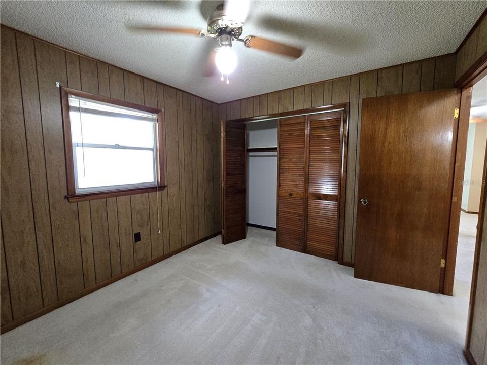 For Sale: $169,900 (3 beds, 2 baths, 1572 Square Feet)