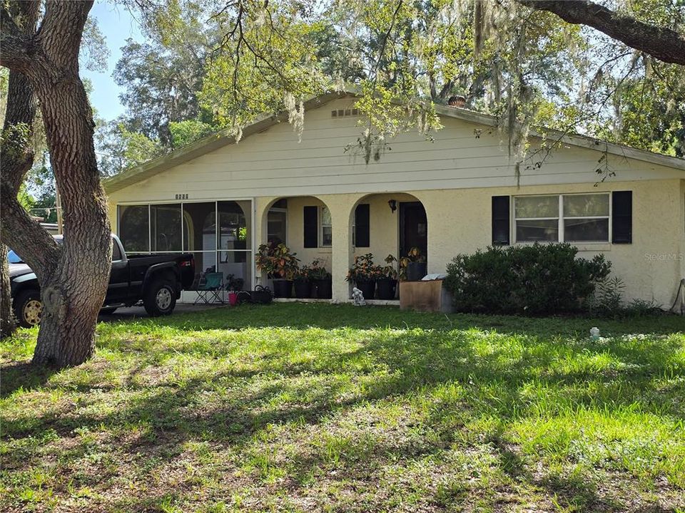 For Sale: $169,900 (3 beds, 2 baths, 1572 Square Feet)