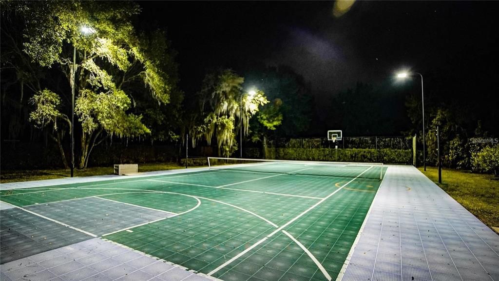 For Sale: $7,900,000 (4 beds, 5 baths, 10010 Square Feet)